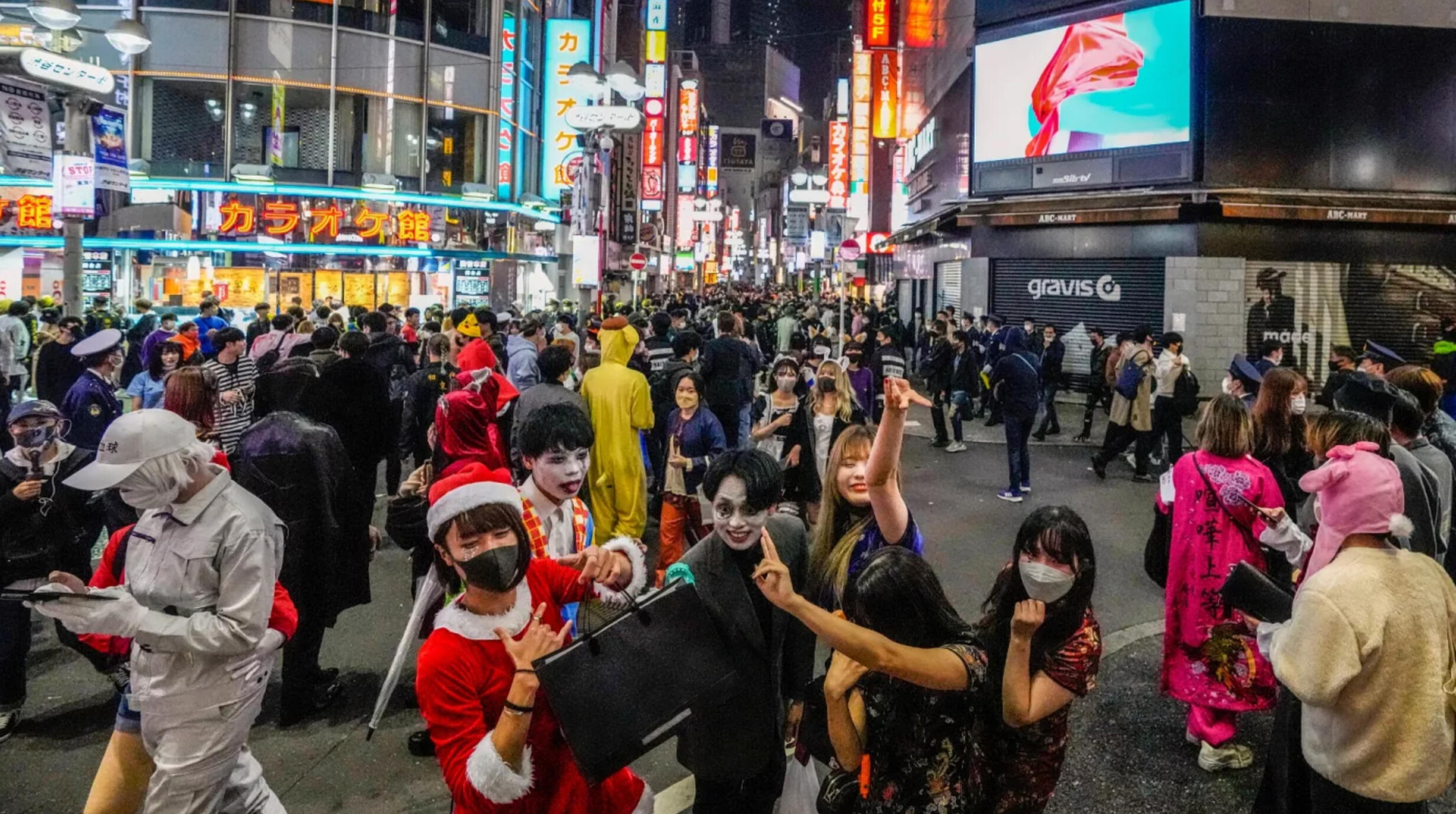 night out in shibuya